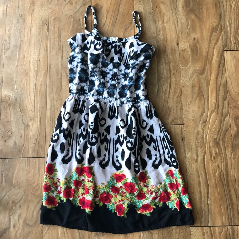 Black & White Sundress w/ Roses